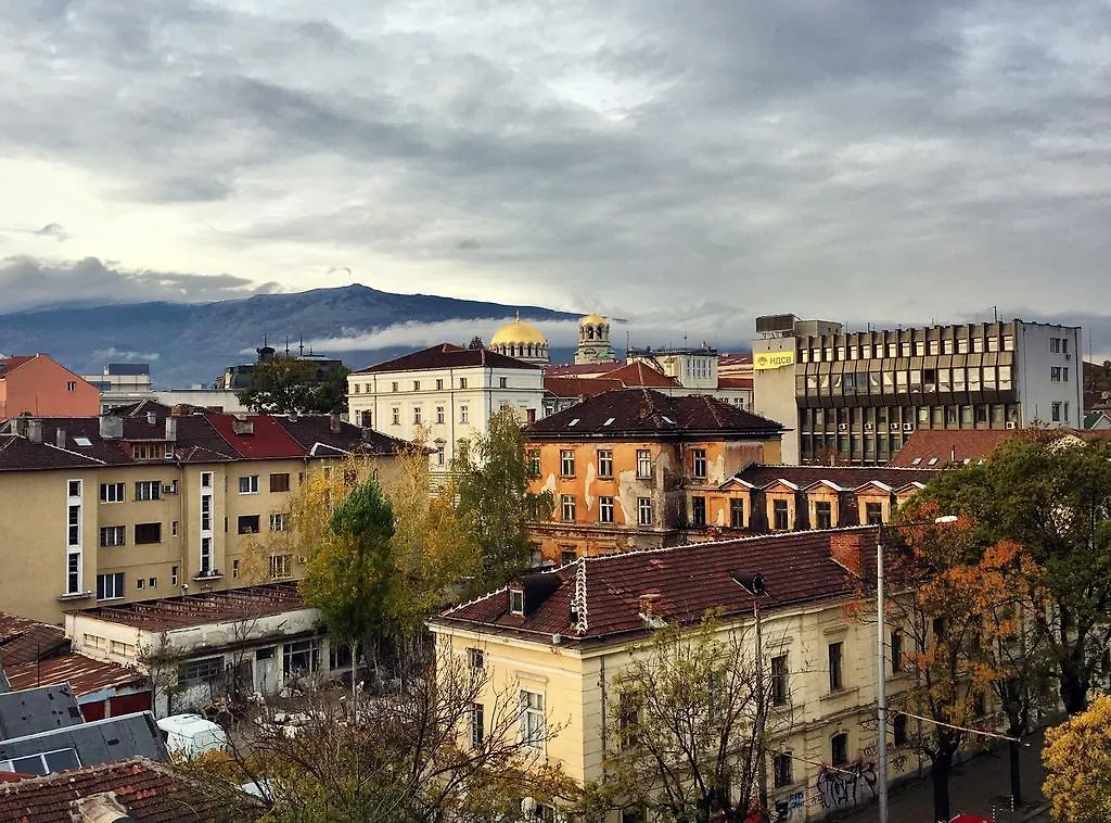 Golden Dome View Apartment Szófia
